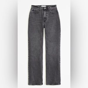 Women's
Curve
Love High
Rise 90s Relaxed
Jean Dark Gray
